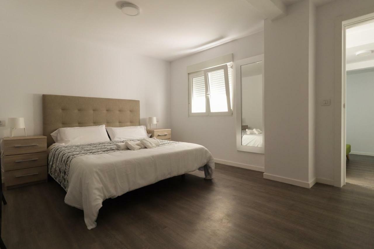 Apartamentos Bello Zona Hospital La Laguna  Exteriör bild